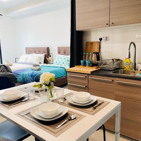 High Floor Studio Austin Regency Mount Austin W Balcony 3 Plus 1Pax 5 Mins Aeon Johor Bahru Exterior photo